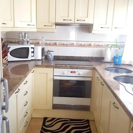 House With 2 Bedrooms In Calpe, With Wonderful Mountain View, Furnished Terra... Apartamento *